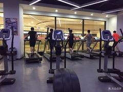 -美瑞斯特健身游泳会所(中南城店)