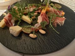 -弦月窗LUNETTE BY AMANDA(复兴路店)