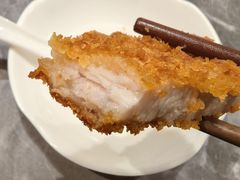 -莱莱小笼·乔艾