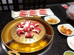 -猪啊牛呀羊啊铜盘烤肉(正大广场店)