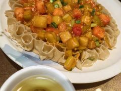 -东口码头·烧鸽子·鱼头泡饼·地方菜(金鹰悦城店)