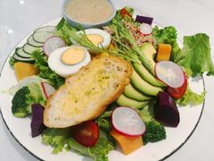 -丽莎沙拉轻食餐厅(国贸店)