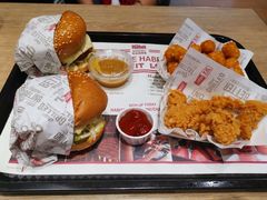 -The Habit Burger Grill 哈比特汉堡(爱琴海店)