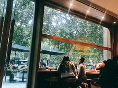 -星巴克臻选(南京艾尚天地店)