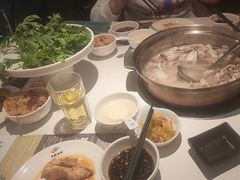 -烹然四季椰子鸡火锅(姚家园万象汇店)
