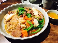 -大头虾越式风味餐厅(光明广场店)