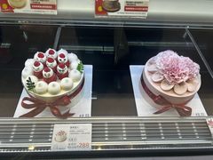 -花花卷卷·鲜食蛋糕(静安久光百货店)