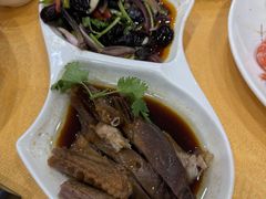 -鹏城人家海鲜酒家·23年老字号(较场尾店)