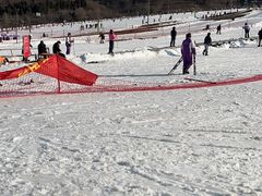 -济南卧虎山滑雪场