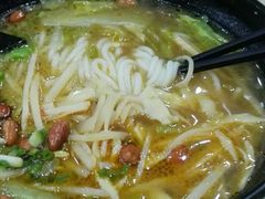 -龙记桂林米粉(财满街店)
