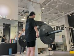 -汗水空间私教健身连锁(SM广场店)