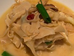 -新荣记(西溪湿地店)