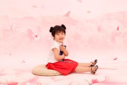 -憨大叔韩式儿童摄影 80店连锁(北京密云店)