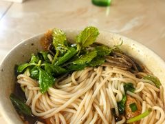 -铭记嘎洒生态鳝鱼(迎春街店)