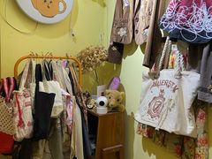 -Oolong乌龙茶古着店