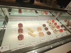 -潮一不贰·法式甜品·生日蛋糕·西式简餐(外滩店)