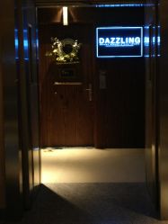 -DAZZLING BEAUTY美甲•美睫专门店