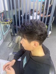 -东方美妍