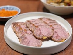 卤牛腱-肆海小川菜酒馆Wine Bistro (青年路店)