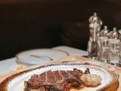 -Mogul Eatery·大亨餐酒馆