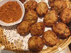 -黄泥岗·地道湖北菜(奥特莱斯店)