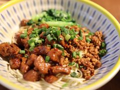 -辣肉面大王(天平路店)