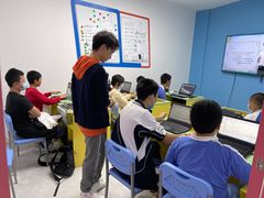 -童程童美·信息学竞赛·乐高机器人编程(龙华校区)