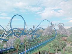 -七彩云南欢乐世界