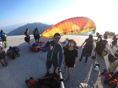 -费特希耶滑翔伞