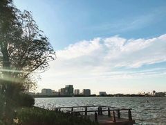 -上海滴水湖皇冠假日酒店