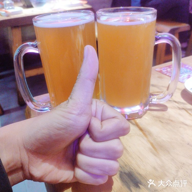 坪洲附近想撸串喝酒，那你一定得来这家石来屋烧烤店尝尝了[强]