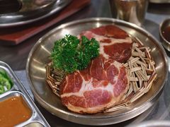 丹麦黑猪梅花-本炙炭烤·蒲烧活鳗料理店(金沙洲店)
