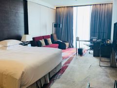 -广州天河希尔顿酒店