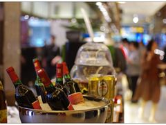 -东方红海鲜百汇(国际大厦店)