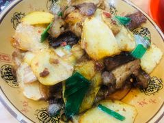 -雷祖芳老妈蹄花店
