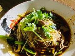 肥肠面-老地方猫儿面(磁器口店)