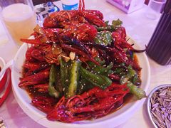 -海盗船. 龙虾烧烤. 酒馆