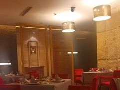 -粤尚腾香居中餐厅(首都机场希尔顿店)