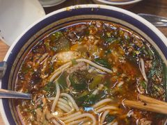 -云阿蛮云南生烫牛肉米线(奉贤路店)