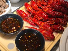-肥肥虾庄·金牌油焖大虾(沙湖店)