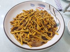 -六和聚传统烤鸭.天津菜(和平店)