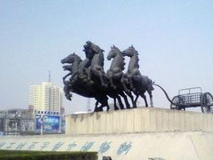 -洛阳周王城天子驾六博物馆