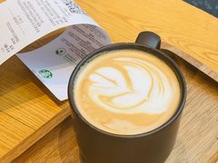 -星巴克臻选(上海合生汇1F店)