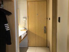 -全季酒店(石家庄裕华东路万达广场店)