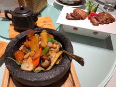 石窝台式三杯鸡-觅唐MITONG(鸟巢店)