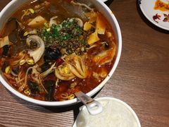 -渝是乎酸菜鱼(龙旗购物中心店)