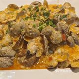 今天和朋友一起来这家餐厅吃饭，氛围特别舒服