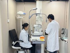 -零度眼镜·宝视友·蔡司依视路(吾悦花街店)