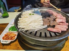 -秋香家韩式炭火烤肉(荷园路店)