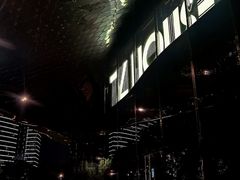 -TZ House音乐现场(来福士中心店)